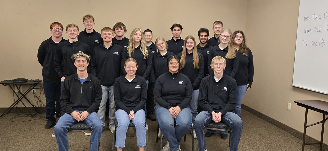 Lyon and Murray County CEO Class Photo